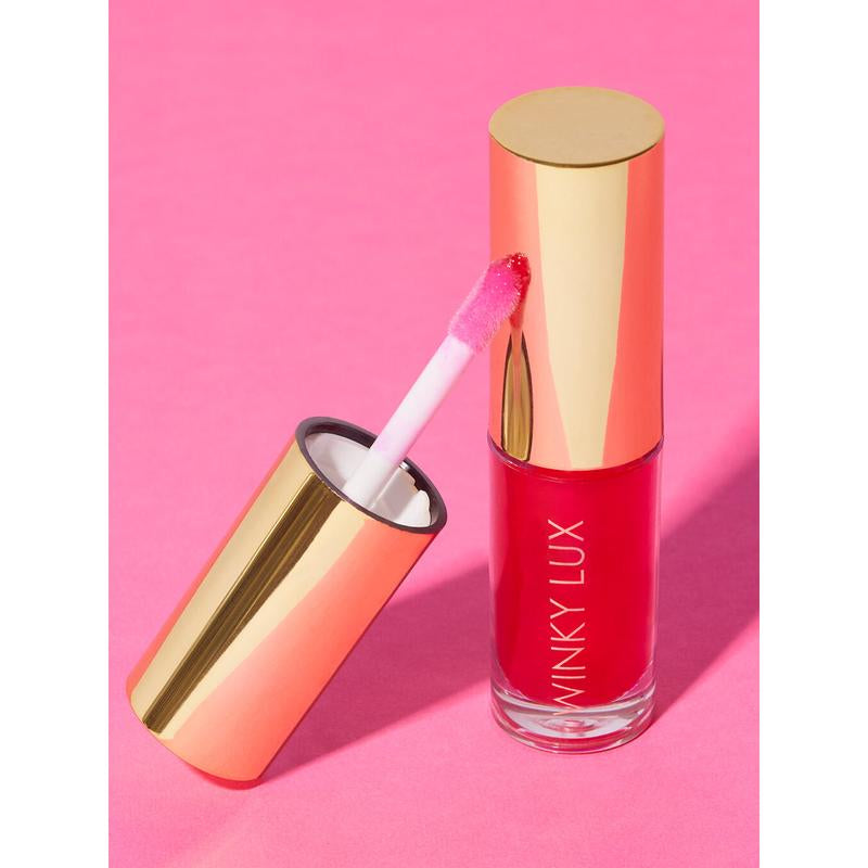Light Tinted Lip Oil Is Seldom Found