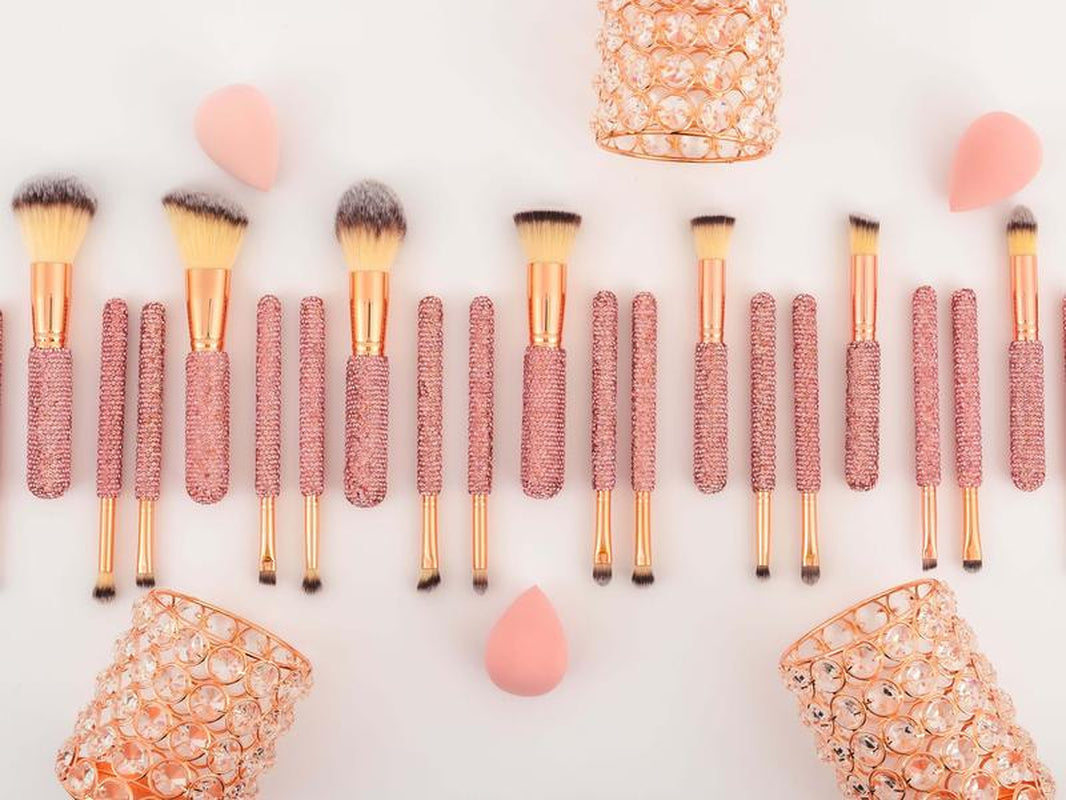 Pink Bling Mega Glitz & Glam 25-piece Brush Set for the Essentials Collection
